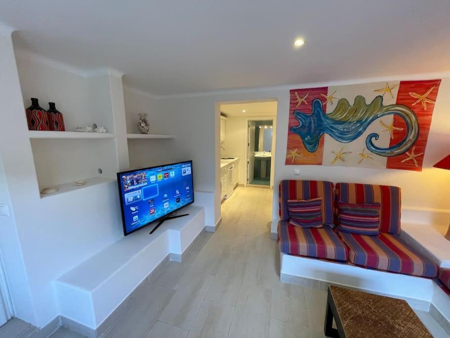 Studio With Private Swimming Pool And Garden Cascais Eksteriør billede