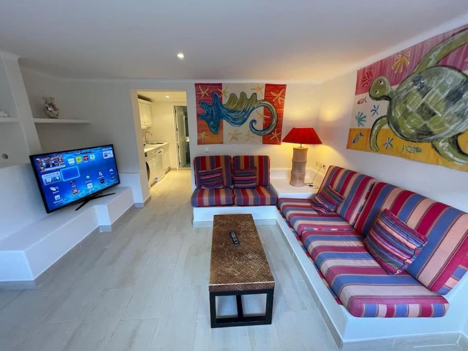 Studio With Private Swimming Pool And Garden Cascais Eksteriør billede